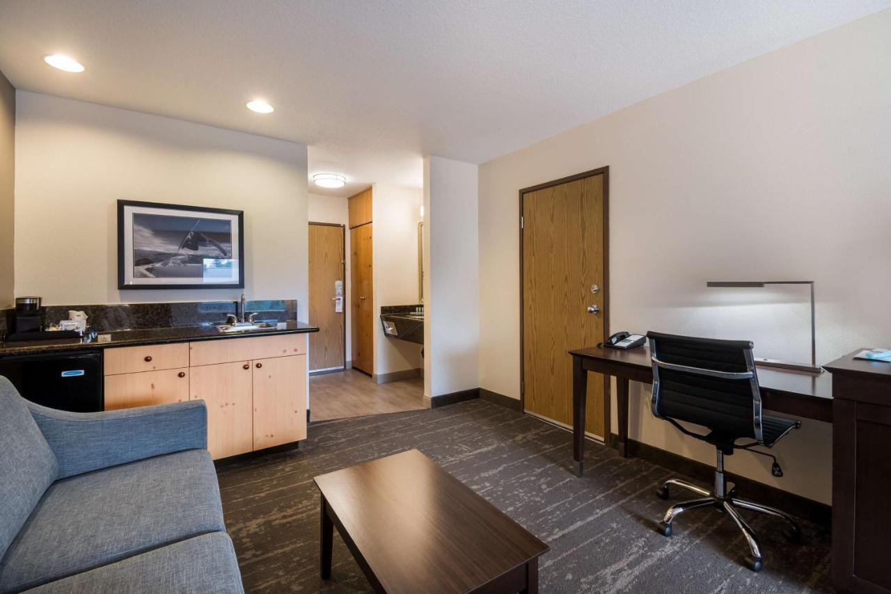 Western Mt. Hood Hotel 3*